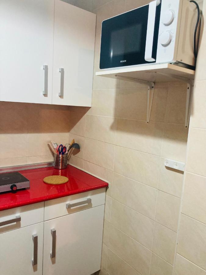El Hogar De Mercedes Guejar Sierra Esterno foto